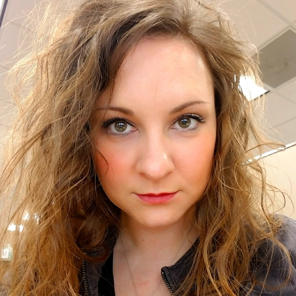 Meet your Posher, Megan